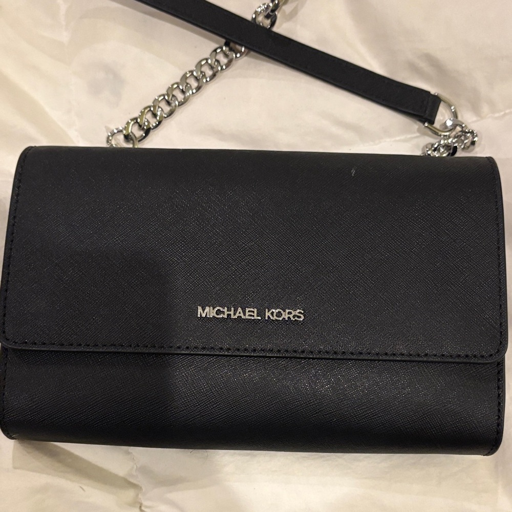 NEW Michael Kors Elegant Black Crossbody Bag
